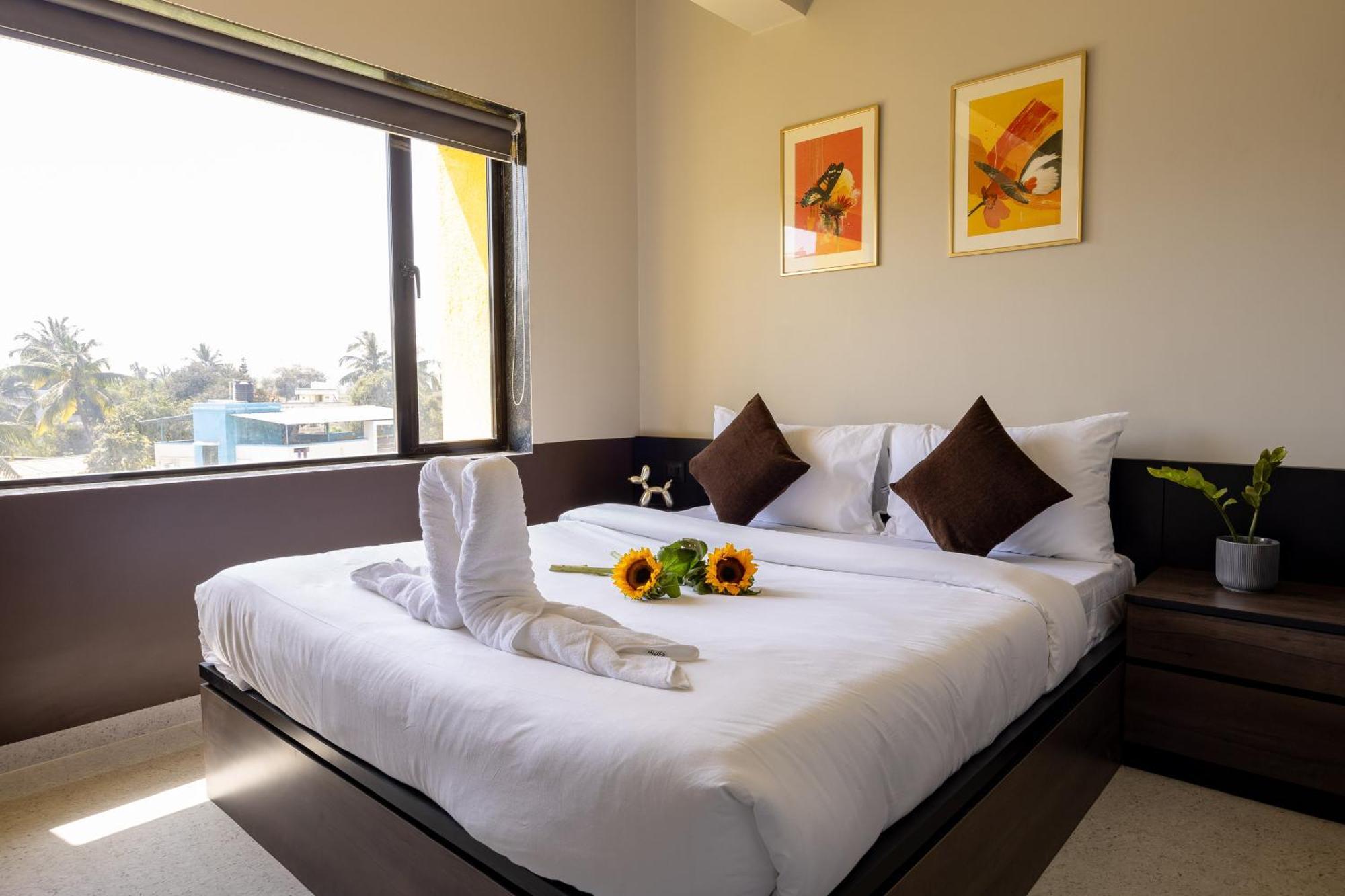 Saavi Suites Daman Exterior foto