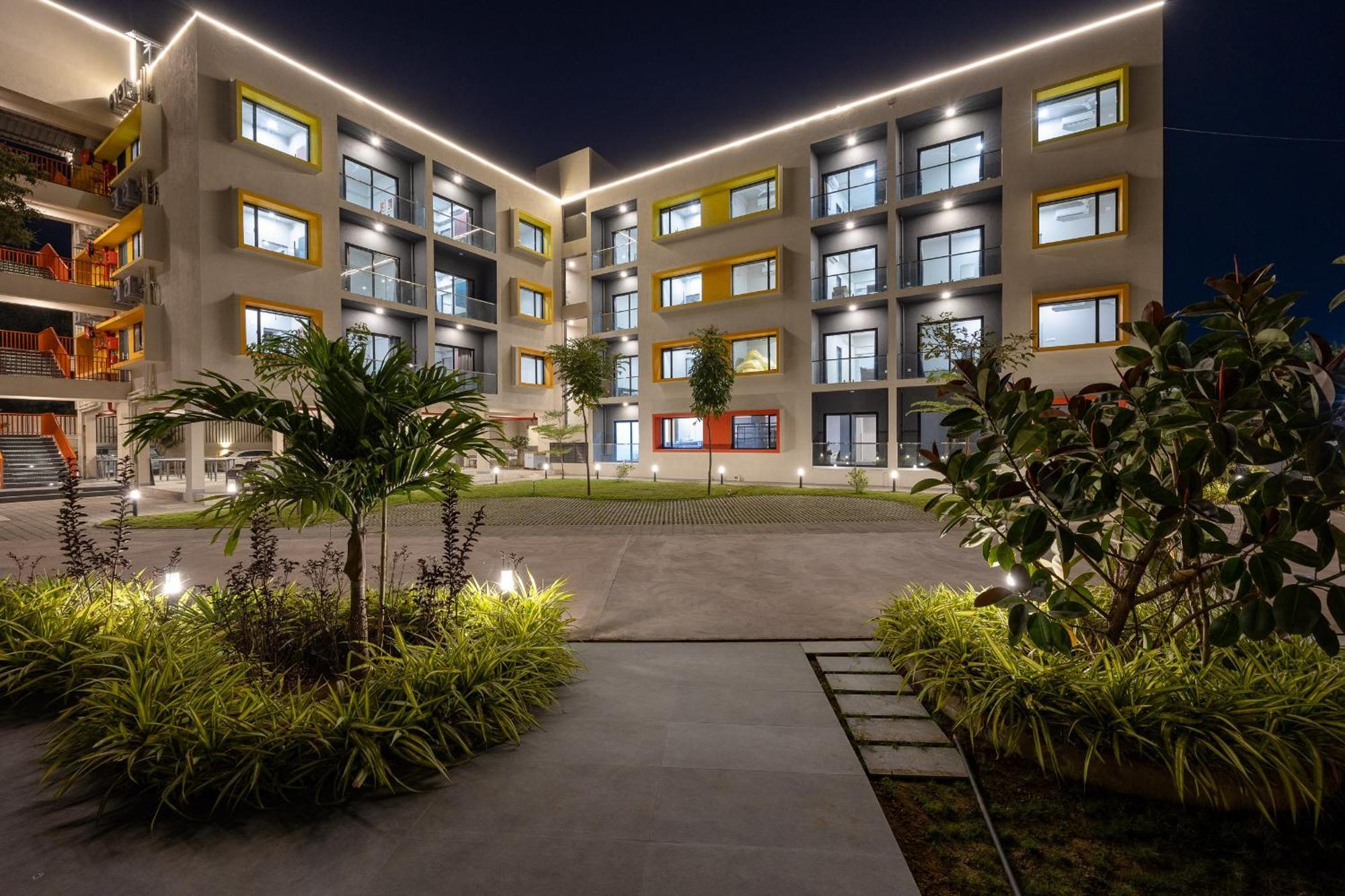 Saavi Suites Daman Exterior foto